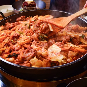 백년가게 춘천명물닭갈비 31년전통 닭갈비 2인분, 600g, 1개