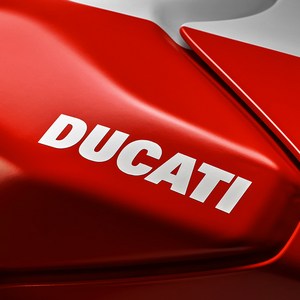 DUCATI 두카티 레터링스티커 두가티 오토바이 데칼, 250x45mm, 실버, 1개