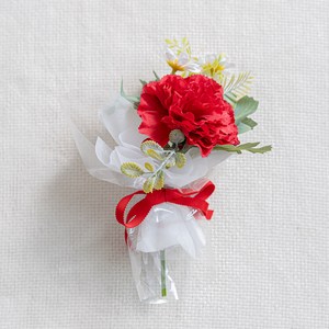 카네이션 감사 선물 한송이 코사지 꽃다발 20cm 어버이날 스승의날 조화 꽃 소품, 1p, 레드