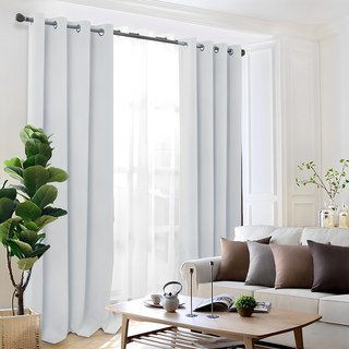 코멧 홈 단열 아일렛 암막 커튼 사용 모습