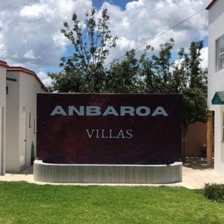 ANBAROA VILLAS
