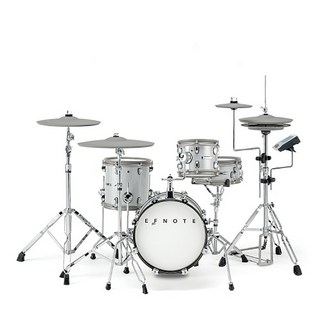 영창 EFNOTE 전자드럼 mini 연주 모습