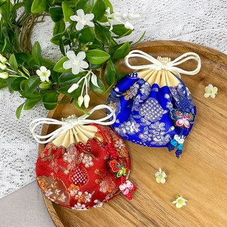 아기 설날 용돈 어린이집 선물 전통 매화꽃 미니 공단 복주머니, 매화꽃 미니 복주머니(매듭색상랜덤), 02 파란색