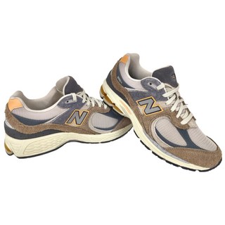 New Balance 解構破壞鞋扣運動鞋 2002R