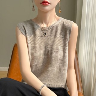 ROYALBELLE 여성 라운드넥 세련된 기본핏 나시 베이직 컴포트 니트 민소매 티셔츠 A0040814