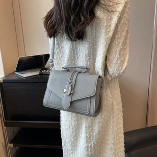 스퀘어 버클 포인트 토트겸용 미니 크로스백