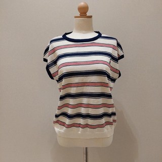 (백화점 상품) 러브앤쇼 칼라 배색 니트 LC에그KT01SG 3997948