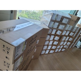 Cisco C9200L Catalyst 24-Port Switch