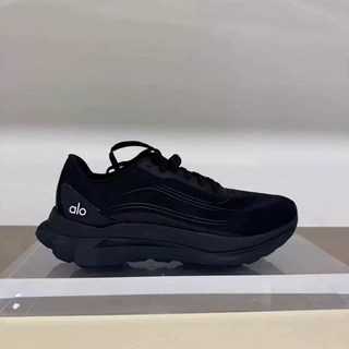 Alo 알로 요가 클래식 운동화