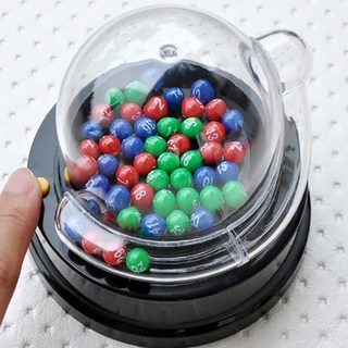 로또추첨기 사용 모습