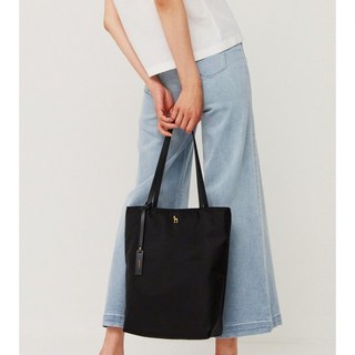 헤지스 블랙 나일론 퍼피 포인트 토트 겸 숄더백 상품 이미지