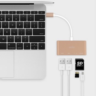 5in1 C타입 카드리더기 모습