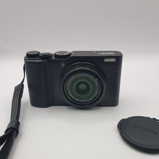 후지필름 XF10, 블랙