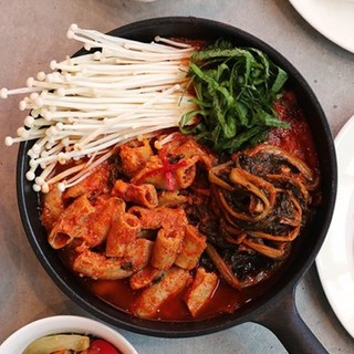 담백한 형제소곱창 시래기 소 곱창전골 2~3인분, 1개