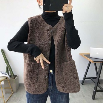 따뜻함과 스타일을 놓치지 않는 겨울 필수템: 후리스 조끼 추천 & 비교 분석 1 후리스조끼-추천-상품