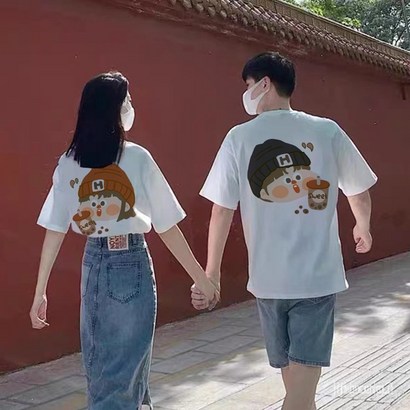 1+1 커플 여름 반팔 티셔츠 오버핏 라운드넥 빅사이즈 캐릭터 부부 티셔츠, 옵션2