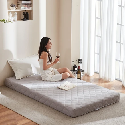 헤르티만 토퍼 매트리스 허리에좋은 바닥매트리스 다양한 환경에서 사용할 수 있는 접이식 수면매트