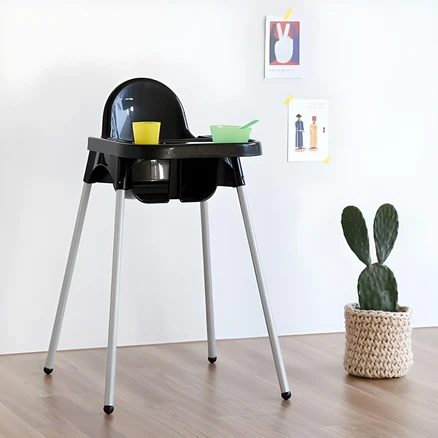 마켓비 SIGTAG 유아 식탁의자 + 트레이, 블랙