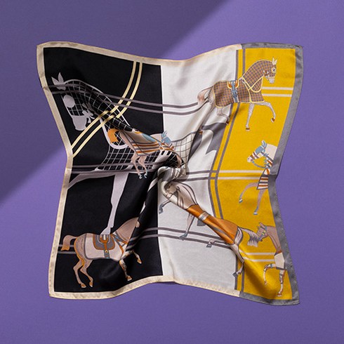 리끌로우 HAS SQUARE SCARF