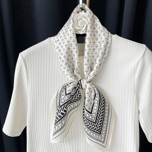 쁘띠스카프 TOP01