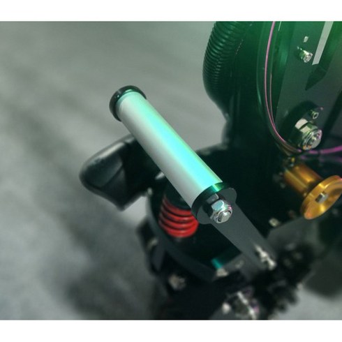 WEPED 93 TEN, 프론트손잡이