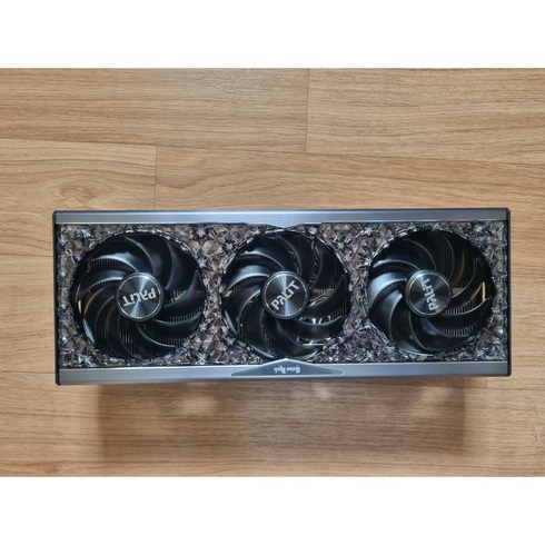 지포스 RTX 4090 - <국내배송></noscript> 이엠텍 지포스 RTX 4090 GAMEROCK D6X 24GB 팬 쿨러 방열판 ( Y ), 이엠텍 지포스 RTX 4090 팬쿨러 방열판” class=”product-image”></a></p>
<div class=