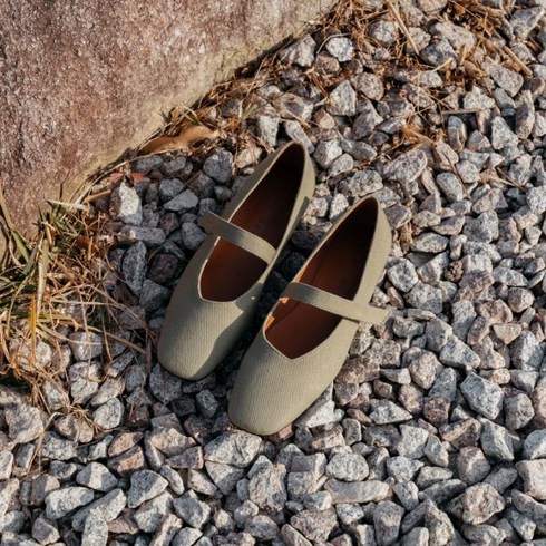 로서울 Rowie Mary jane shoes Fabric Olive 388722