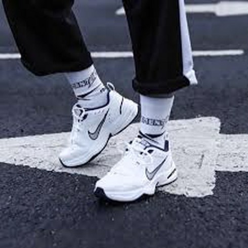 NIKE 나이키 남성용 AIR MNC 운동화 런닝화