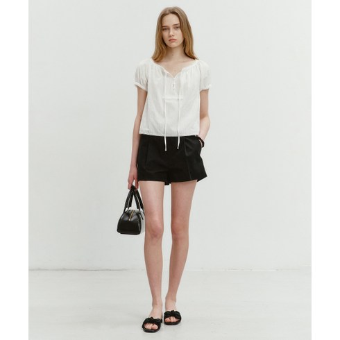[매장정품] 던스트 DUNST 2-WAY SHIRRING BLOUSE OFF WHITE_UDBL4B223OW