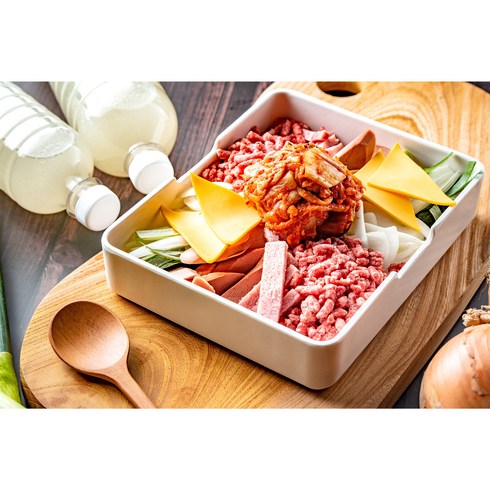 송탄부대찌개밀키트 - [54년 전통의 원조] 송탄 최네집 부대찌개 2인분 팩(900g) 3인분 팩(1350g) 캠핑요리 혼밥, 900g, 1개