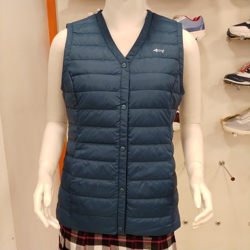 루이까스텔 23년 FW 여성 늦가을겨울 거위털 구스 경량 조끼 ( V넥 )