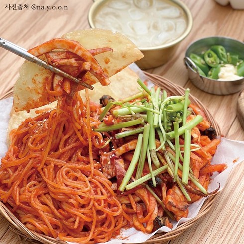 푸른회식당 - 대구반고개무침회/오징어무침회+납작만두 밀키트, 1개, 800g