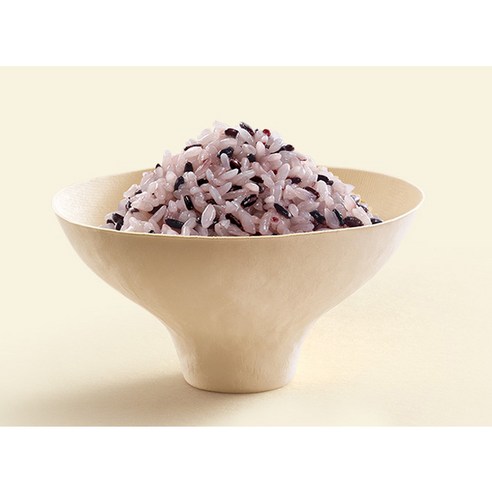 맛과 건강의 조화: 햇반 흑미밥 작은공기