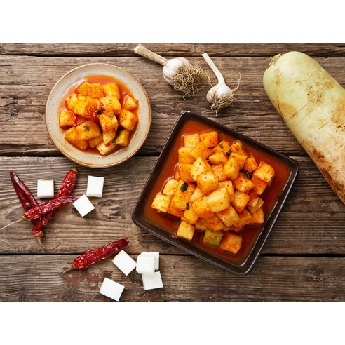 곰곰 국내산 깍두기: 정통적인 풍미와 편리함의 완벽한 조화