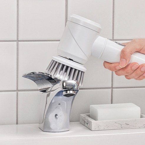 욕실 청소를 혁신하는 보아르 워시스핀C 무선 충전식 욕실 청소기