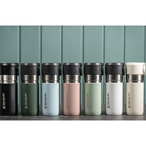 수분 유지의 혁신: 스탠리 슬림 고 보틀