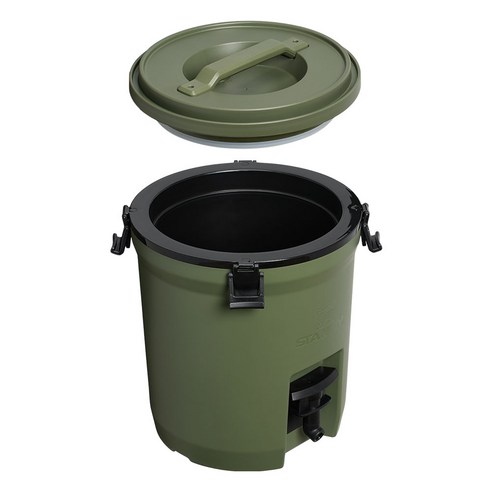 일상과 아웃도어를 아우르는 든든한 수분 공급, 스탠리 어드벤처 워터저그