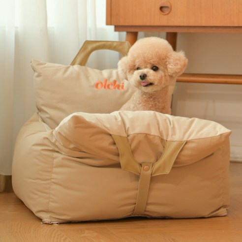 올치 강아지 카시트 커버분리 방수 M은 강아지와 함께하는 자동차 여행을 더욱 편안하게 만들어주는 제품입니다.