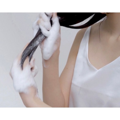 민감한 피부를 위한 부드러운 선택, 일리윤 세라마이드 아토 6.0 탑투토 워시