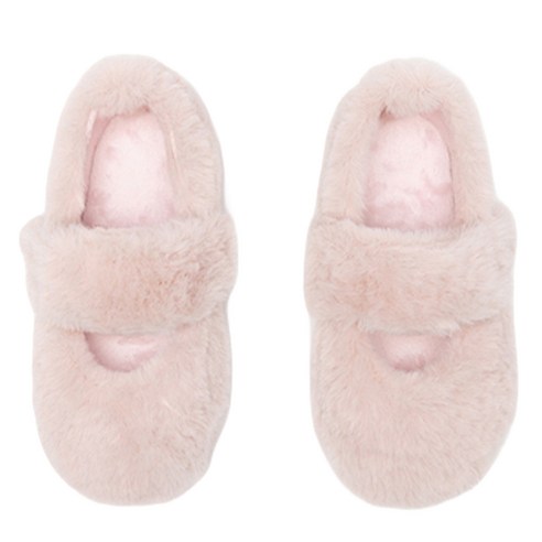 작은 공주들의 동화 속 겨울 여행을 위한 완벽한 구두