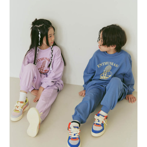 孩子們  時尚  男孩  女孩  常見  服裝  上衣  下裝  褲子  集