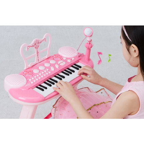 아이들의 음악적 학습과 창의력 발달을 돕는 31건반 피아노