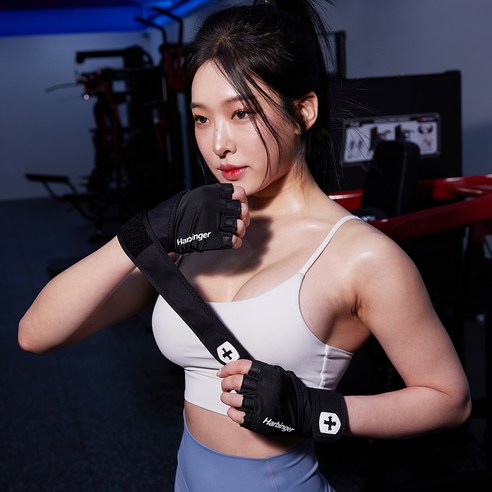 손목 통증을 완화하고 헬스 운동을 편안하게 즐기는 데 도움이 되는 하빈져 프로 리스트랩 글러브