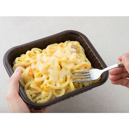 깊은 풍미와 간편함의 완벽한 조화, 면사랑 까르보나라 크림우동