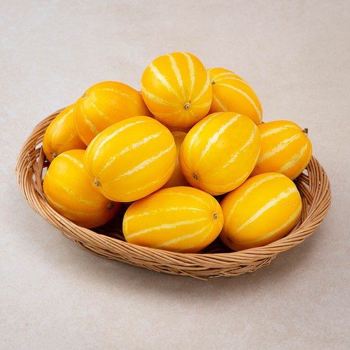 여름철 간식에 완벽한 달콤하고 상쾌한 성주 미니 참외