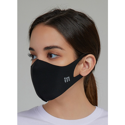 사계절에 걸쳐 싱그러운 호흡과 세련된 스타일을 위한 아이엠 쿨 마스크