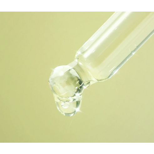 은행잎의 섬세한 에너지로 매끈한 도자기 피부를 완성하세요.