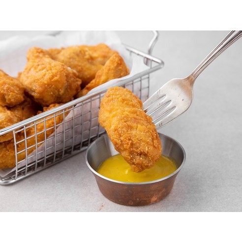 마니커 핫스파이스윙골드 - 맛있는 닭고기의 매콤하고 바삭한 즐거움