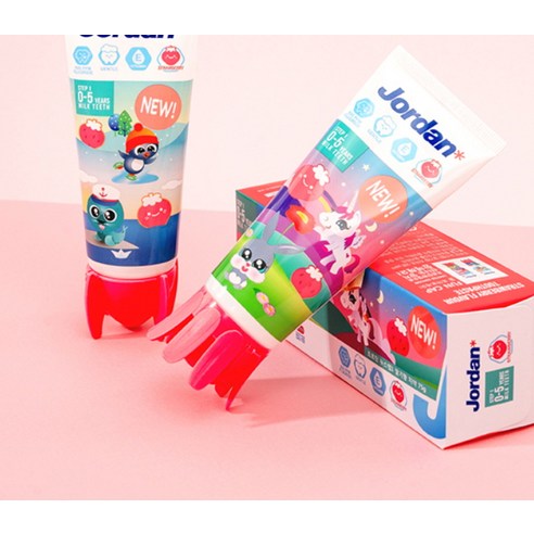 달콤한 딸기향으로 시작하는 건강한 우리 아이 첫 양치!