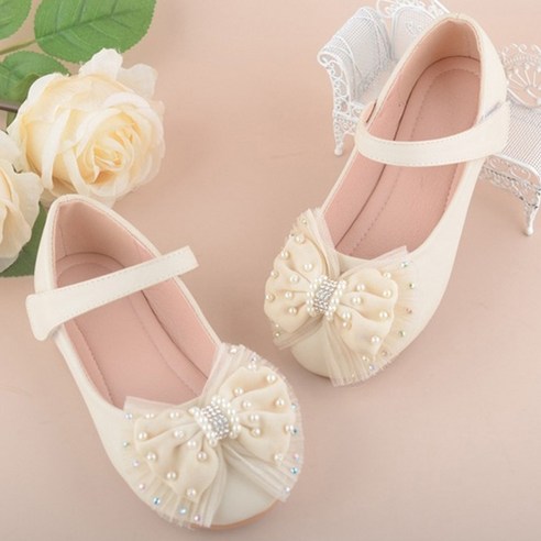 섬세함과 편안함의 조화: 베베마루 여아용 진주알 장식 이중 리본 슈즈